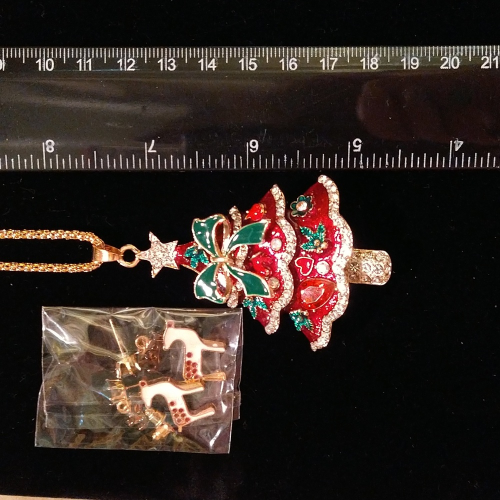 Christmas Tree pendant with Reindeer earrings